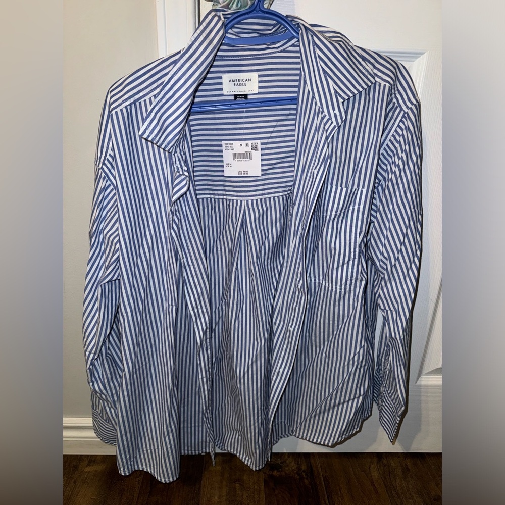 American Eagle women’s blouse size medium